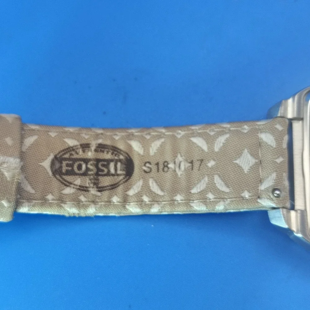 Vintage 2003 Fossil TV 32mm Women's Quartz Watch Monogram Strap Fully‎ Restored